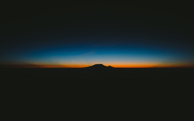 photo-1439792675105-701e6a4ab6f0a