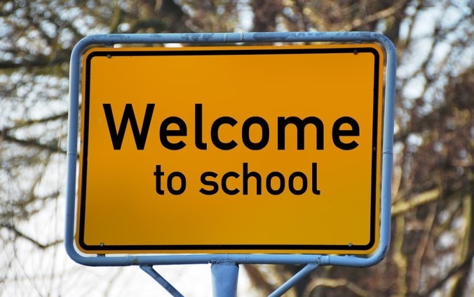 road-sign-799141_960_720a