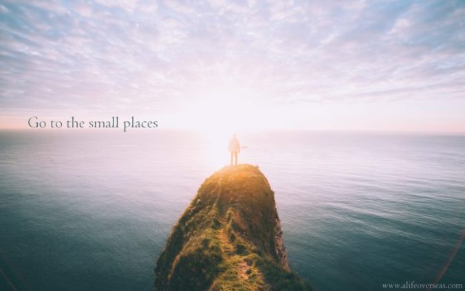 photo-1461770354136-8f58567b617a1-700x439