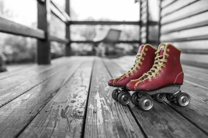 roller-skates-381216_960_720